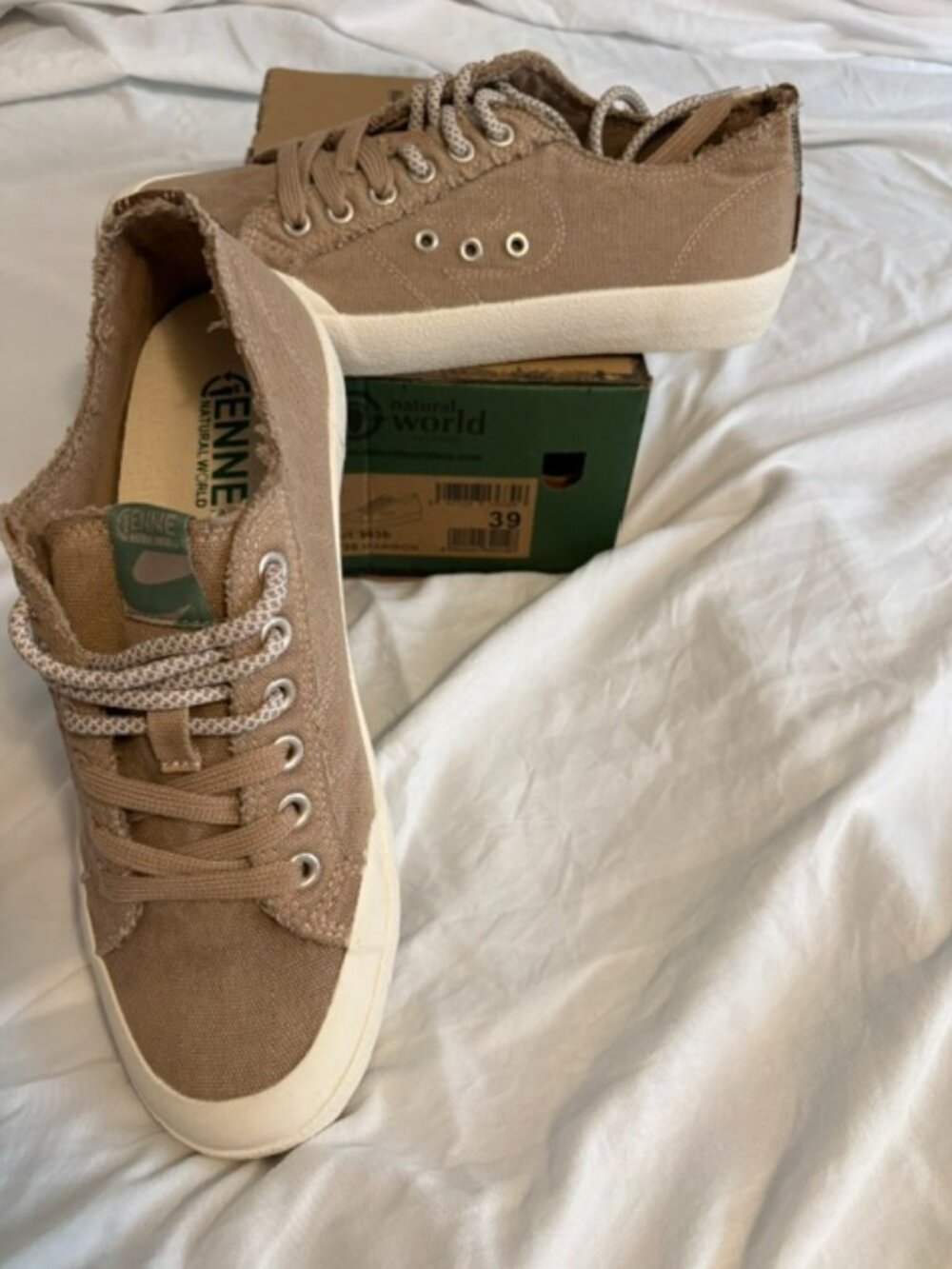 Natural World Eco Canvas Sneakers – Beige/Taupe – Size EU 39
